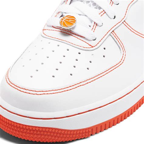 nike lv8 white orange